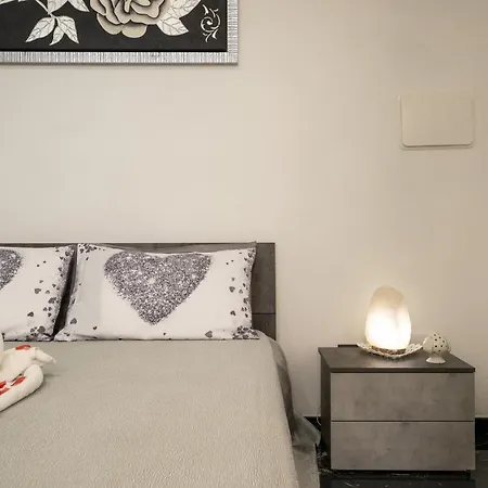 Casa Birmano Suite 塔兰托